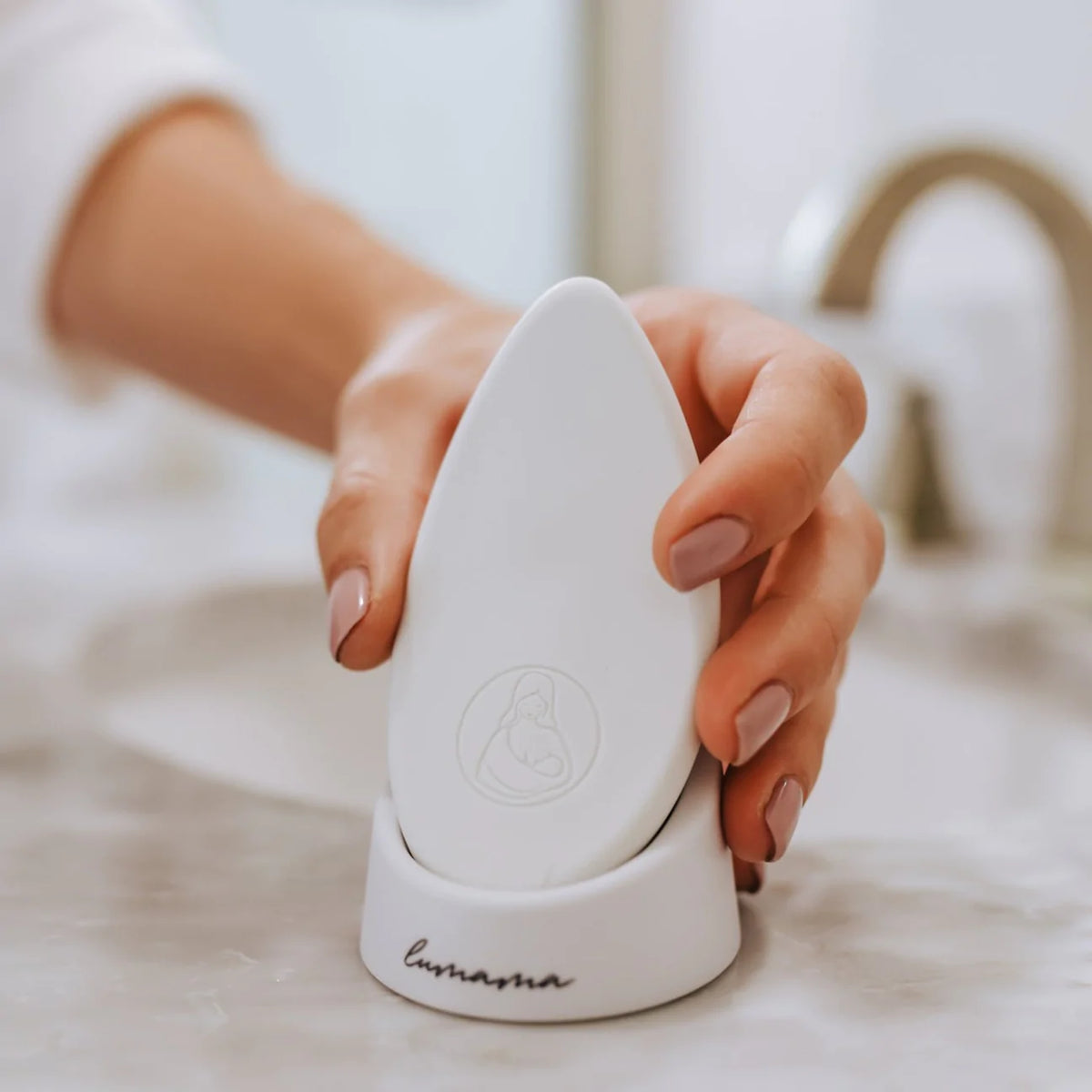 Shop Leche Lumama Lactation Massager - MammaEase